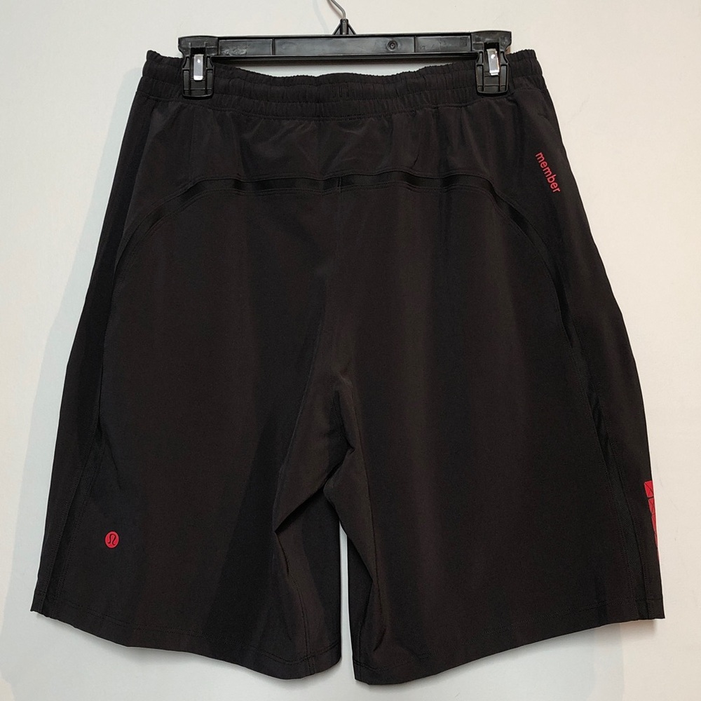 lululemon athletica Black Athletic Shorts Member size medium
